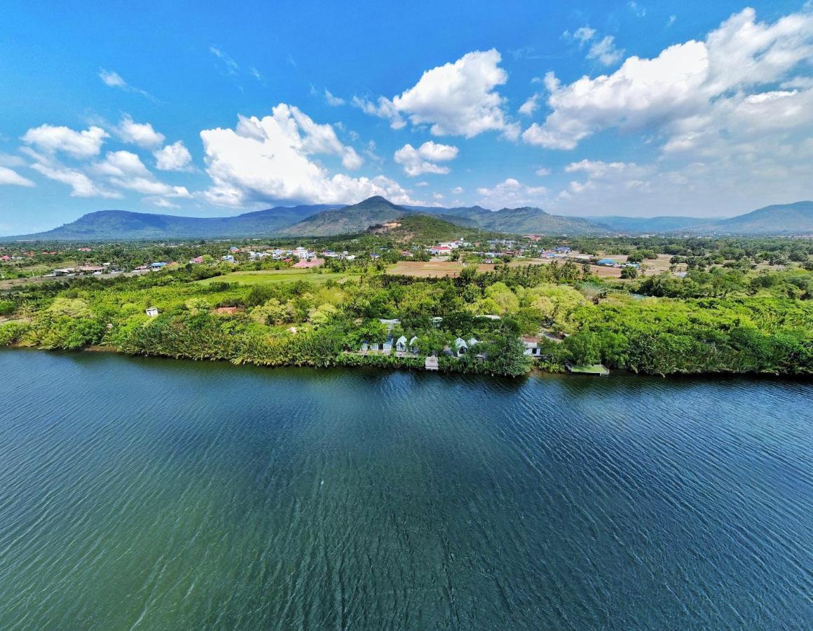 Kampot Riverfront Boutique Luaran gambar