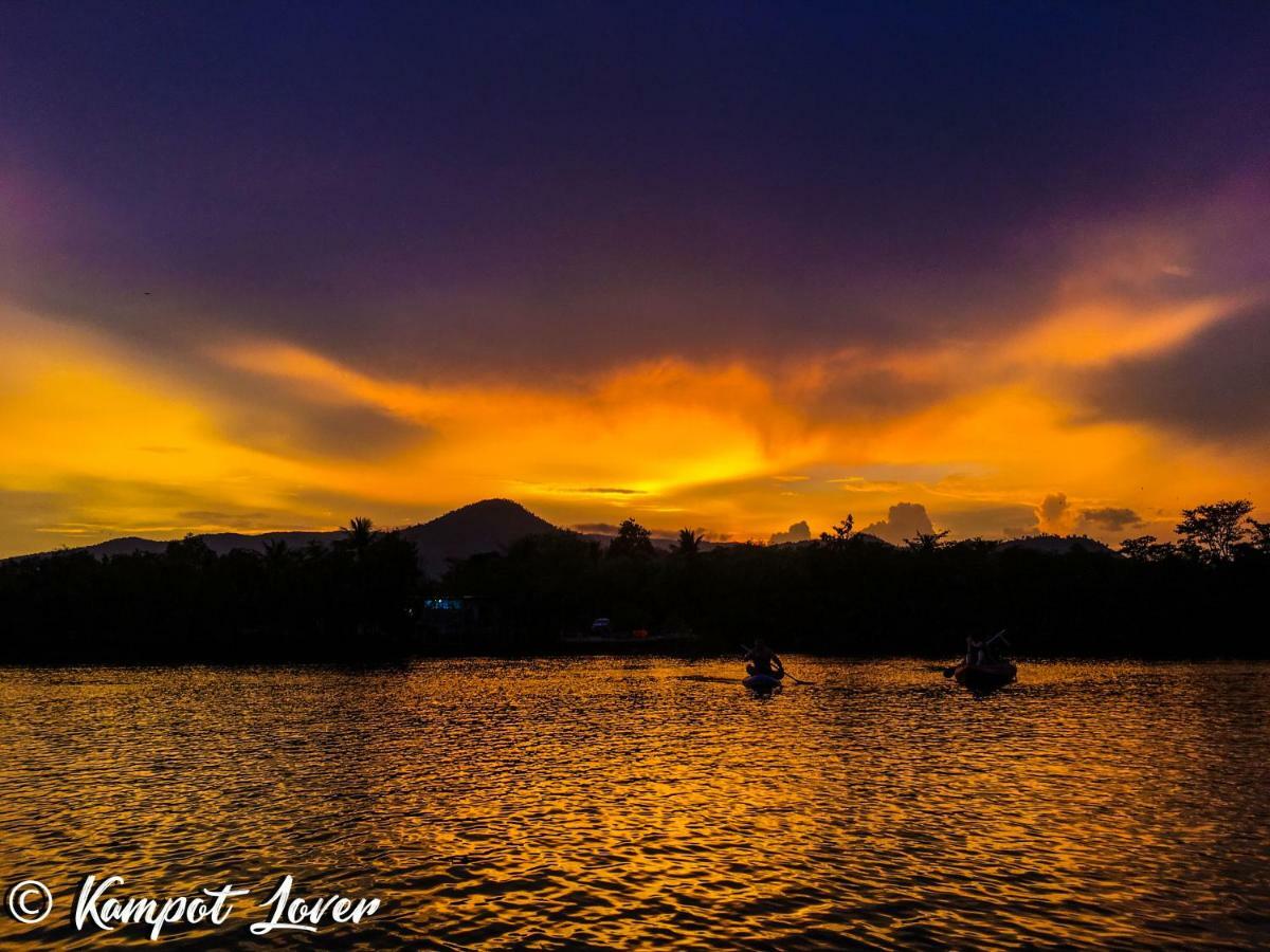 Kampot Riverfront Boutique Luaran gambar